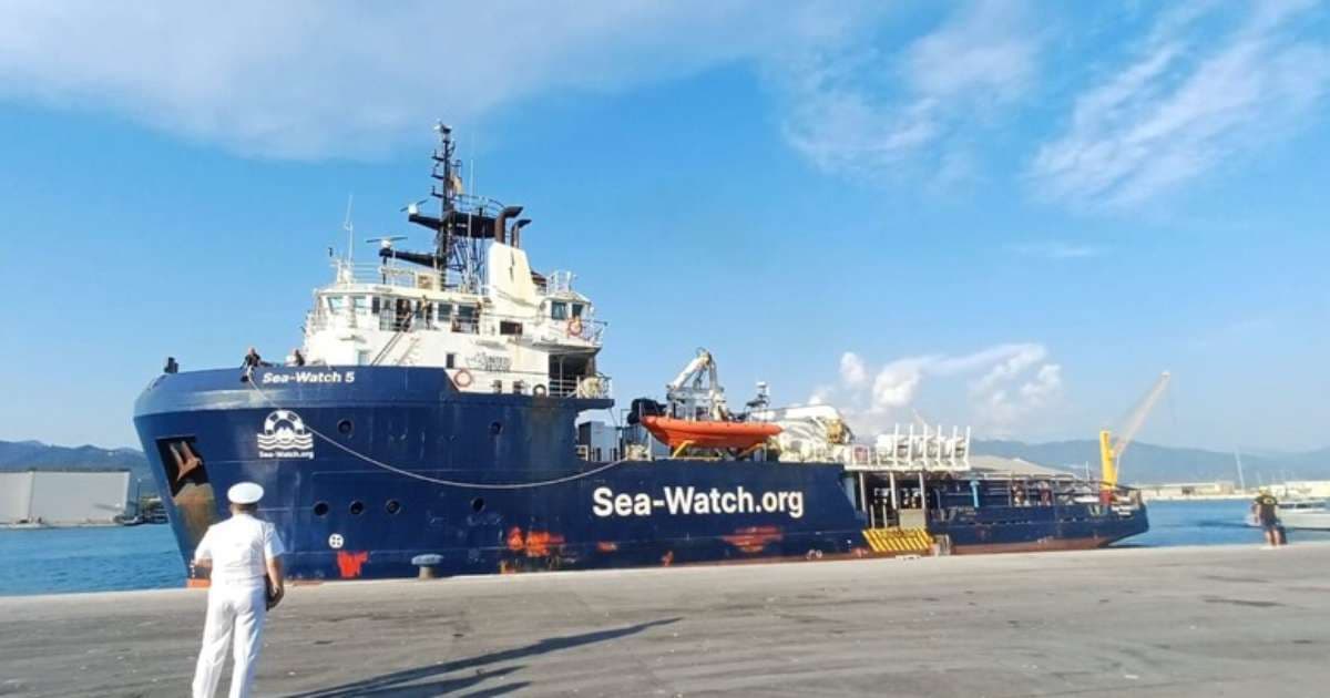 Itália detém Sea-Watch 5 e desafia ONGs no Mediterrâneo