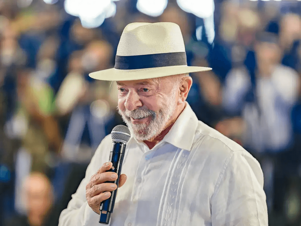 Lula oficializa candidatura à reeleição com Alckmin em 2026