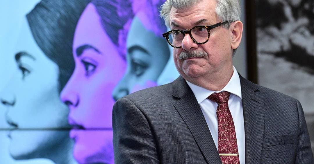 STJ remove Marco Buzzi em decisão inédita; defesa vai ao STF