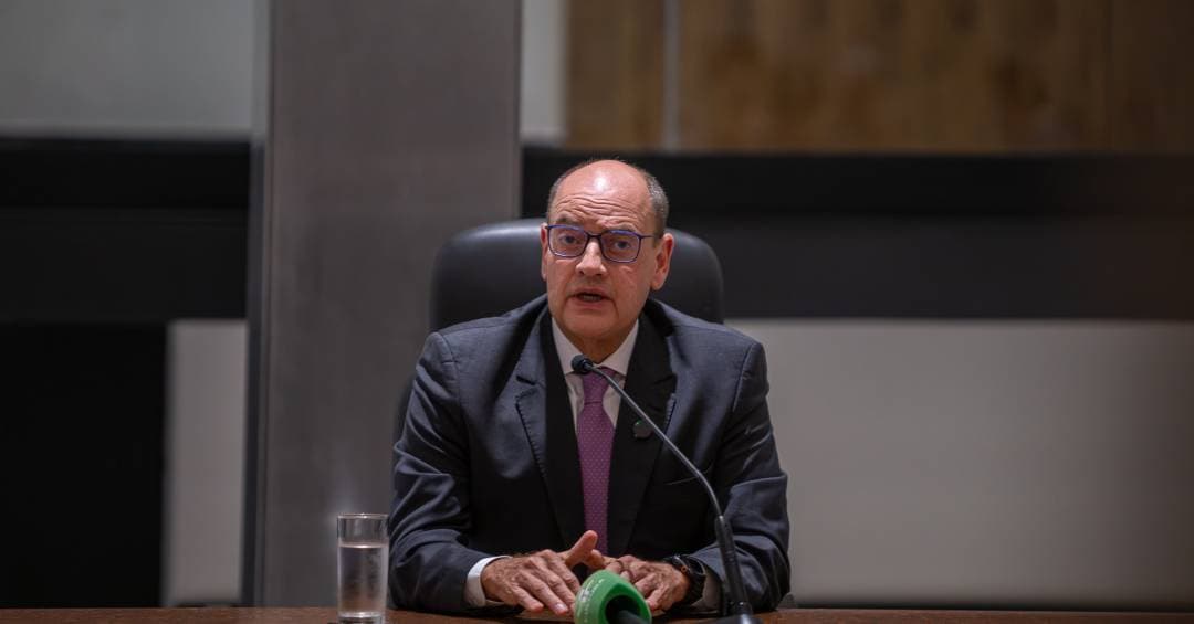 Rio exonera 6 mil comissionados e projeta R$ 221 milhões