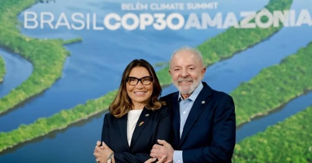 Lula falta ao 1º debate e adversário nanico ocupa o vácuo