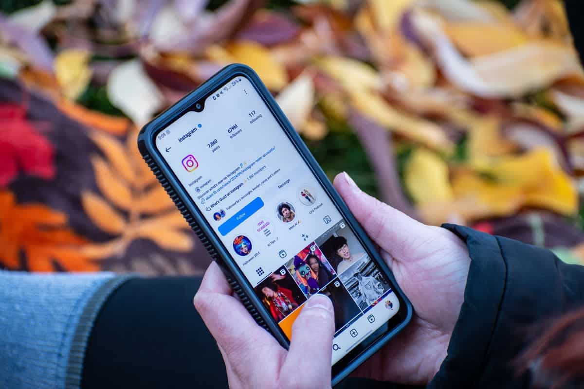 Acordo da Meta com EUA redefine proteção de adolescentes