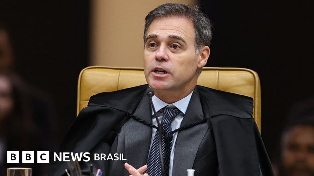 Mendonça aciona STF contra Moraes no Inquérito das Fake News
