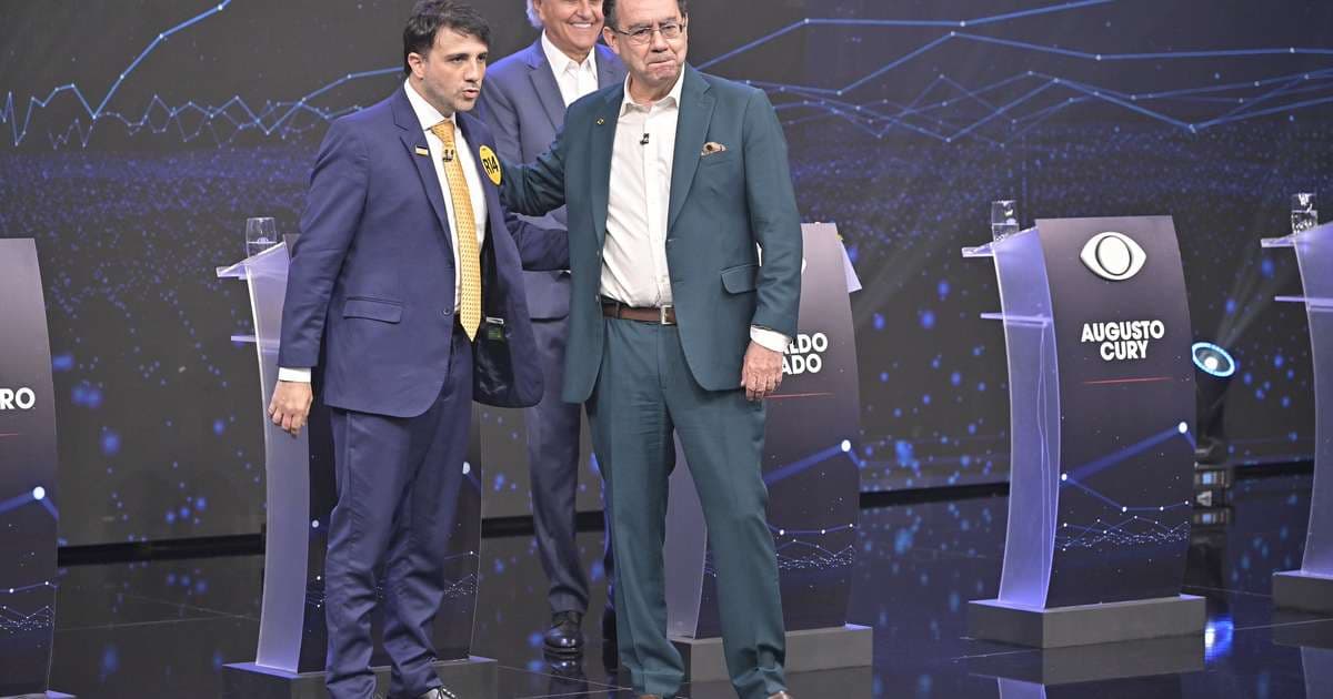 Evasão bipartisan esvazia primeiro debate presidencial 2026