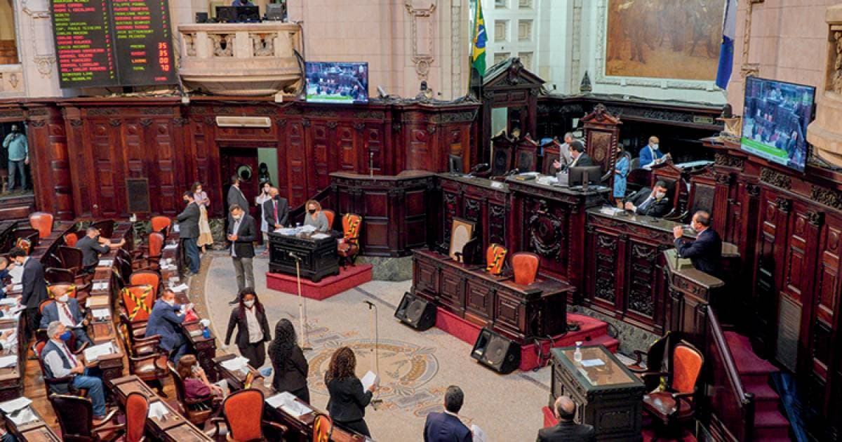 Direita domina 67% das cadeiras no Rio, aponta a UFRJ