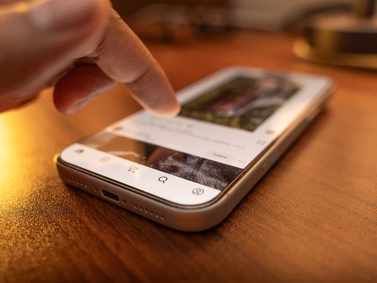 Austrália quer obrigar redes a oferecer feed cronológico