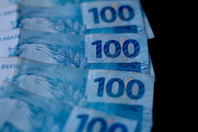 pagando 14% ao ano é o termômetro do risco fiscal