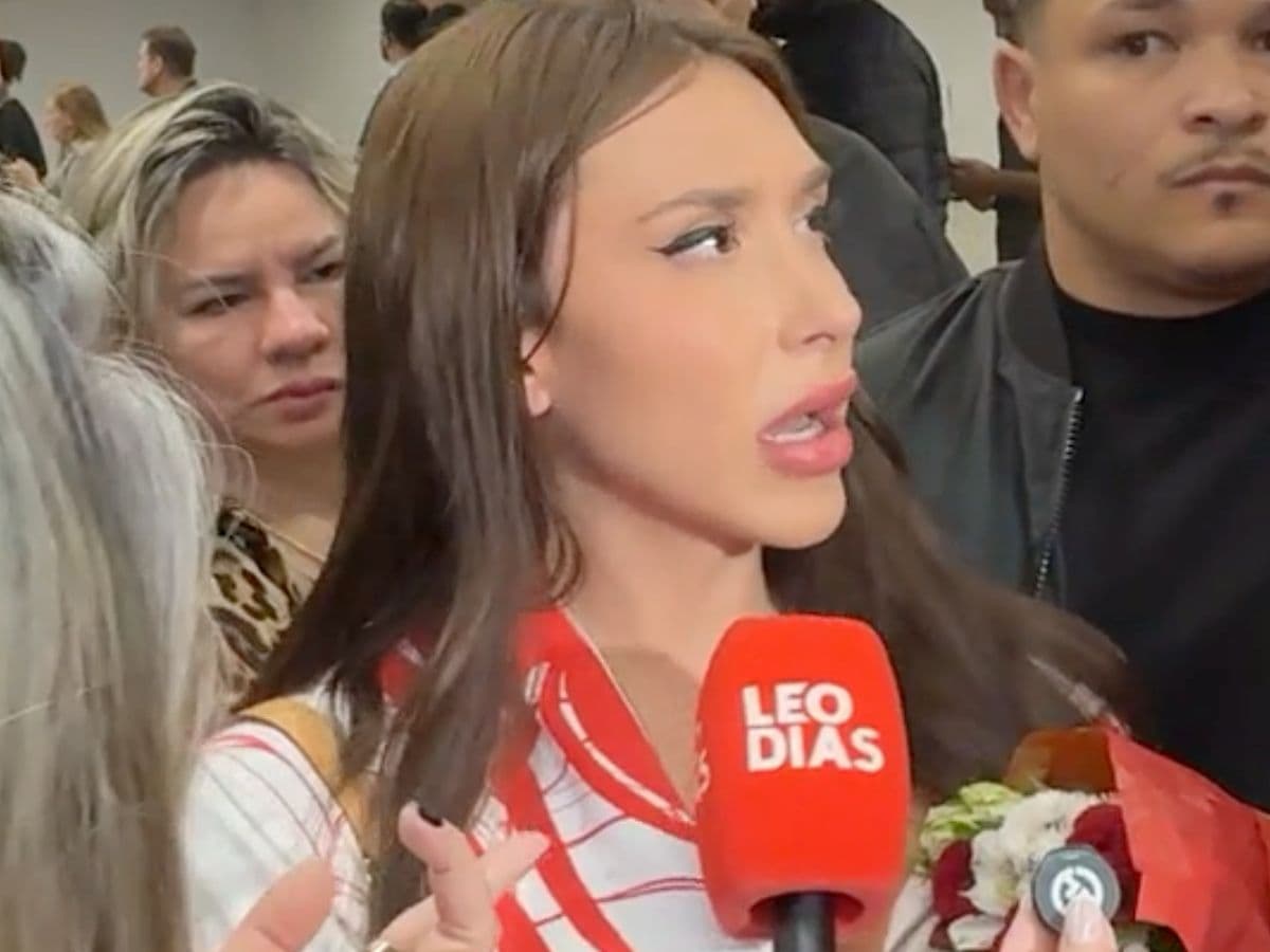 Influenciadoras voltam do Egito e relatam custódia e medo