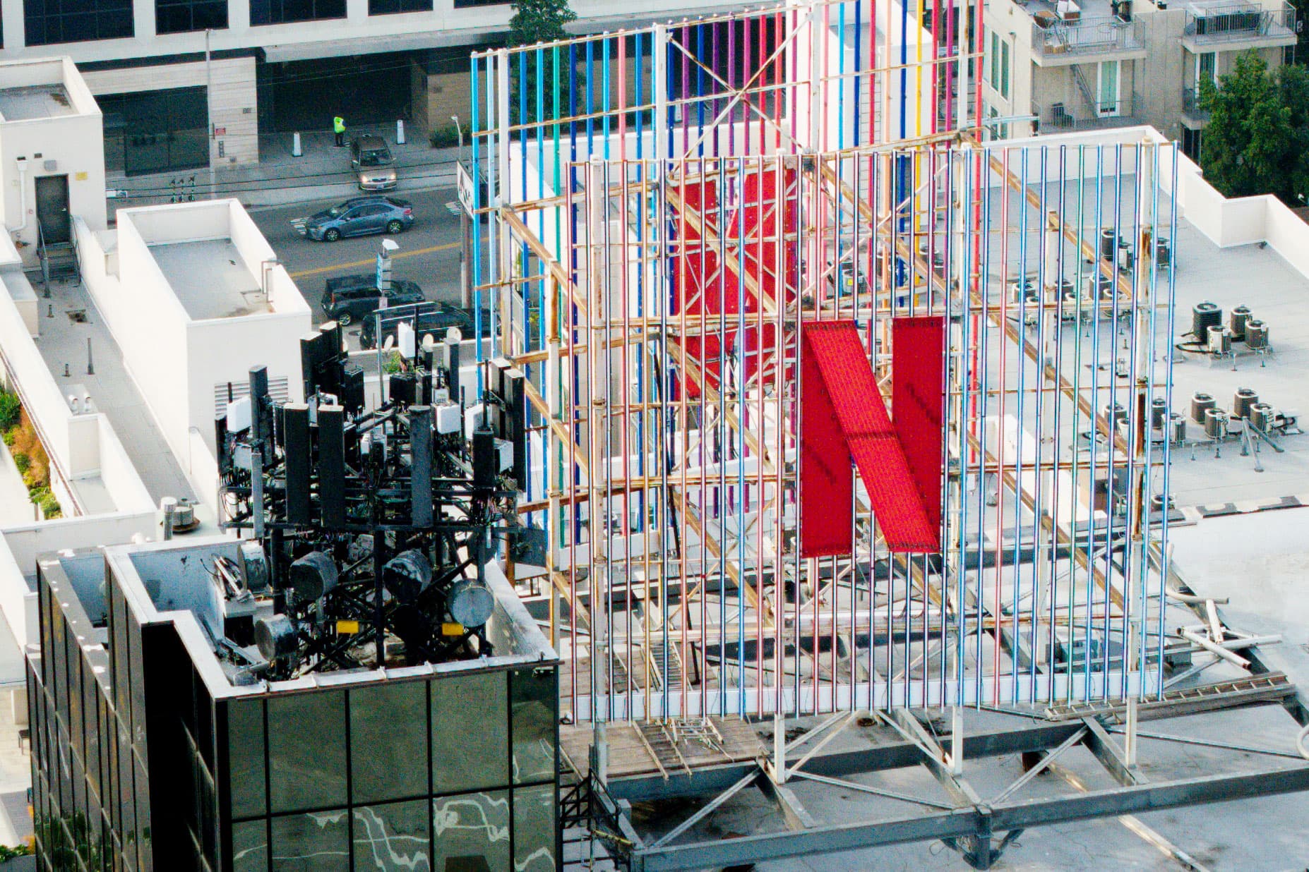 Netflix projeta desaceleração da receita e ações caem