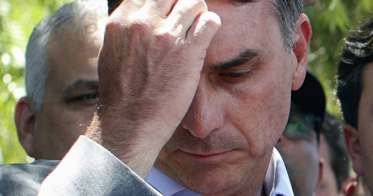 Flávio Bolsonaro: STF pode manter inquéritos na Presidência
