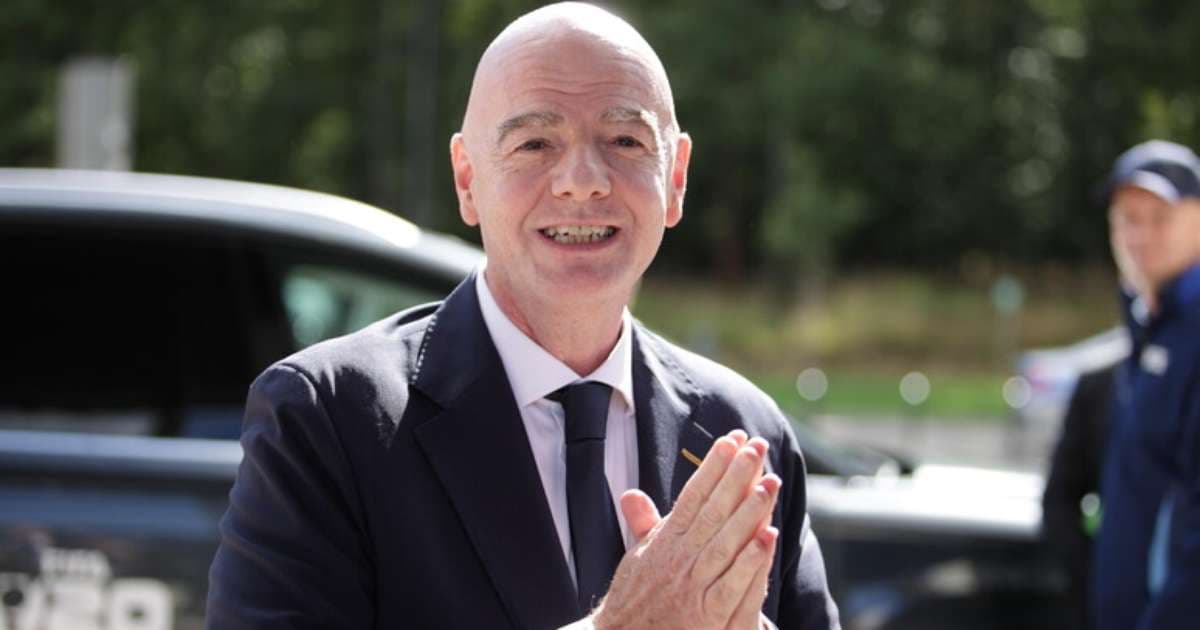 Fifa encerra plano de investimento privado e revê governança